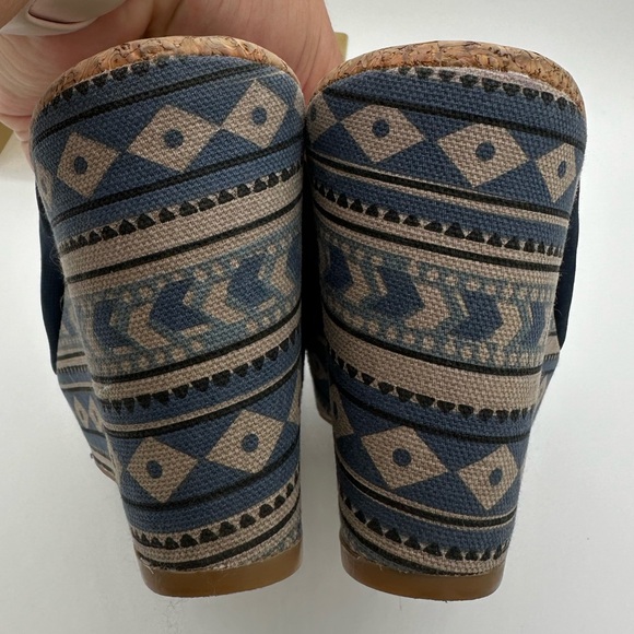 LUCKY BRAND Navy Marilynn Platform Wedge Sandals | Size 9 - Picture 6 of 14